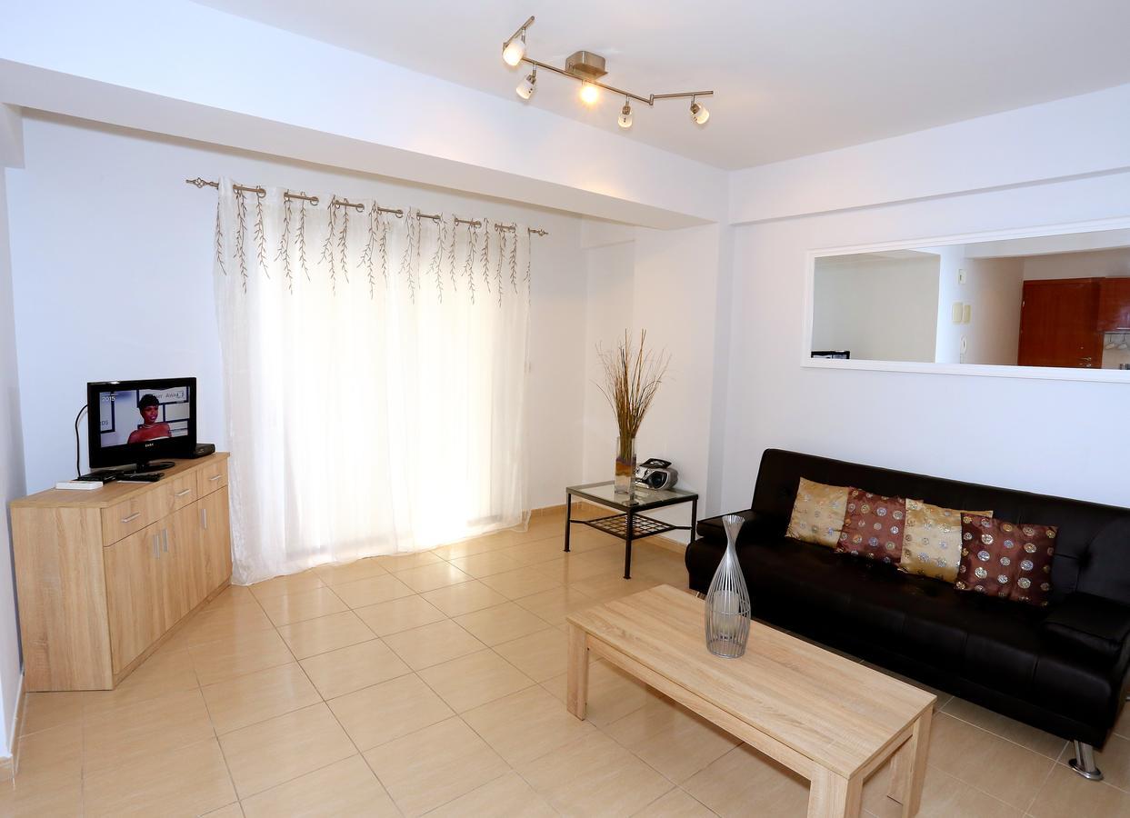 Penelope Court Apartment 102 拉纳卡 外观 照片